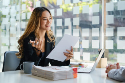 Etudiante en école supérieure de commerce d'Annecy